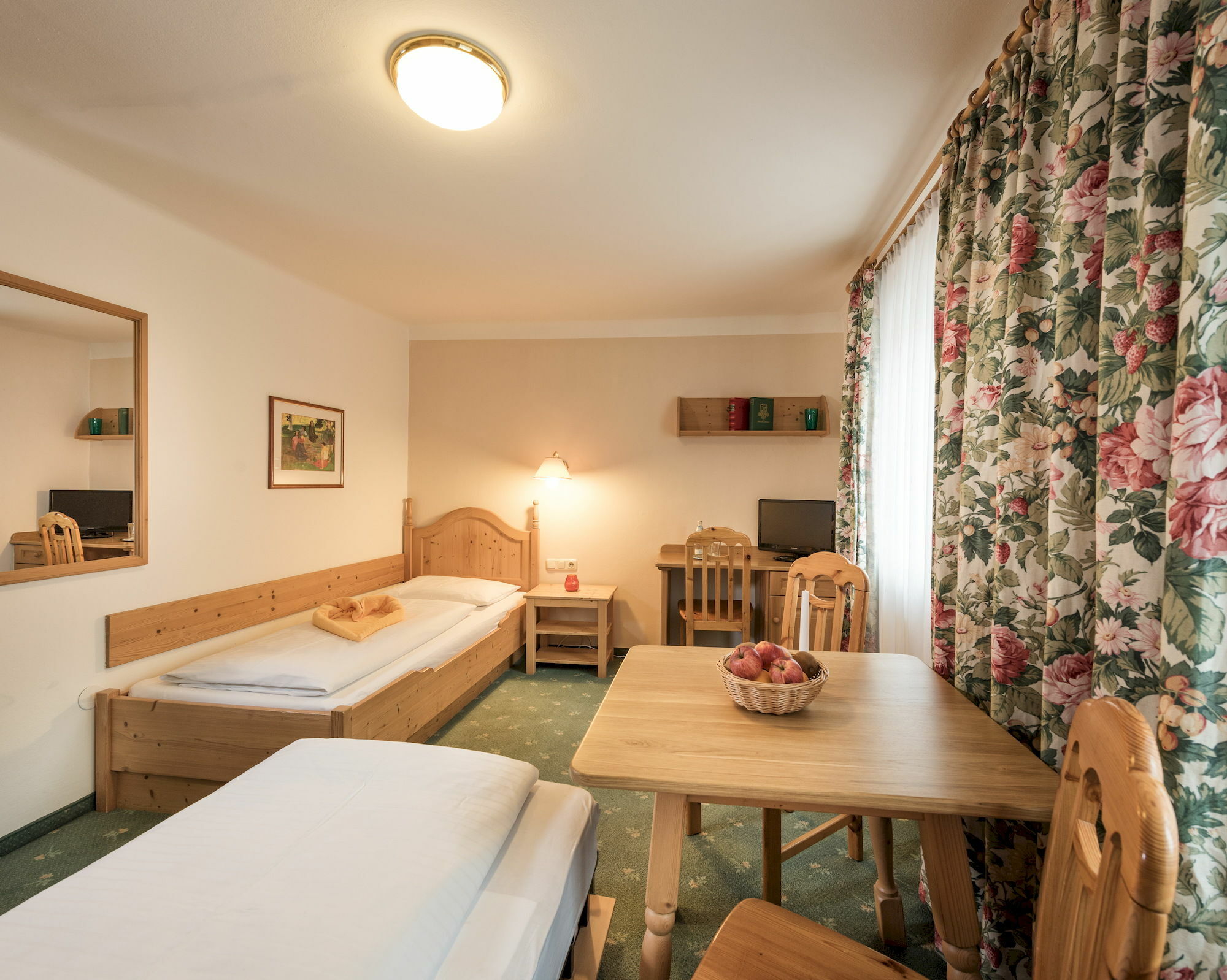 Aurora Appartements Inklusive Freiem Thermeneintritt 巴特霍夫加施泰因 外观 照片
